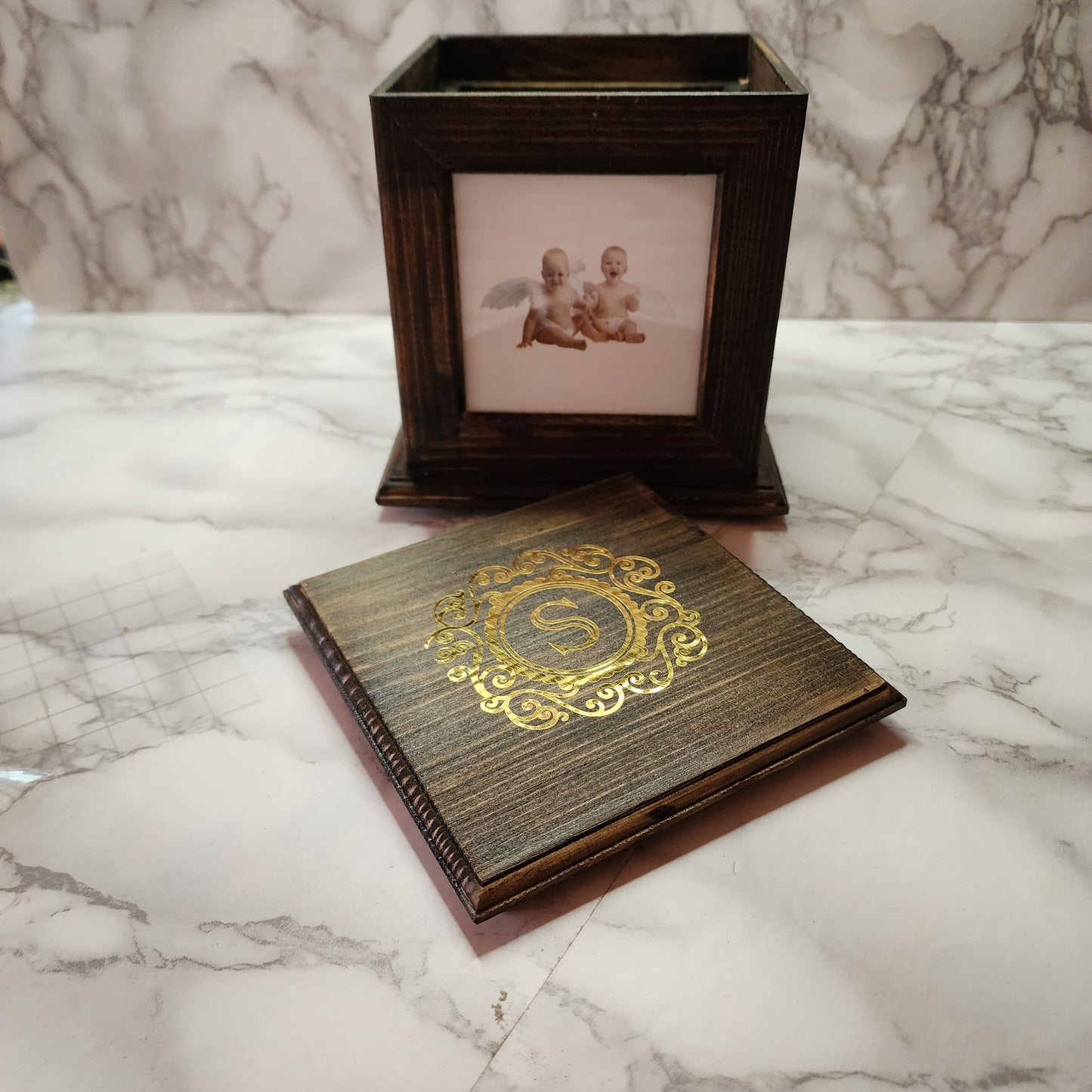 Monogrammed Photo cube in wood 6"