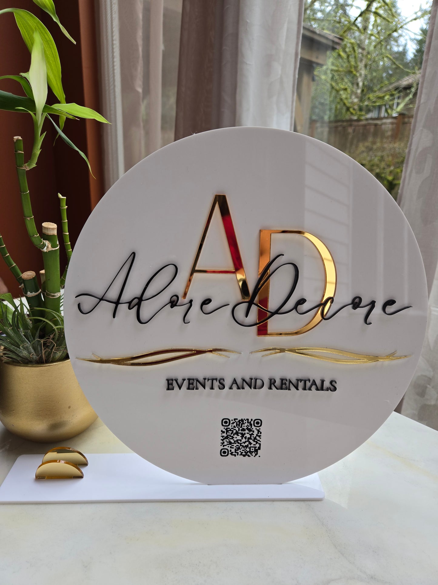 12" Table Top Round Logo Sign with Stand, 3D Acrylic